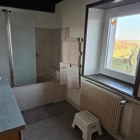 La P'tite Chaumiere Hébergement de vacances *